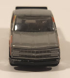 1998 Hot Wheels Mainline Figure 8 Racers 1996 Chevy 1500 Truck Grey Die Cast Toy Car Vehicle