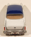 2008 Motor Max No. 73302 American Graffiti 1955 Chrysler 300C White with Blue Roof 1/24 Scale Die Cast Toy Car Vehicle with Opening Doors Hood Trunk