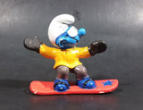 1997 Schleich Germany Peyo Puffo Smurf Snowboarder 2 3/8" PVC Figurine - Made in Portugal