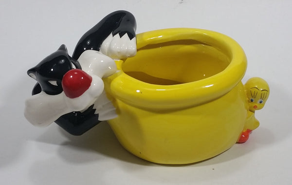 Warner Bros. Looney Tunes Tweety Bird and Sylvester The Cat Cartoon Characters Ceramic Planter - Treasure Valley Antiques & Collectibles
