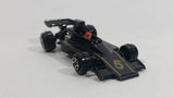 Vintage Yatming Lotus JPS #5 Black No. 1305 Die Cast Toy Race Car Vehicle