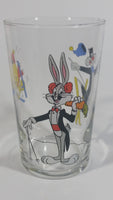 1990 Warner Bros. Looney Tunes Tweety Bird Sylvester The Cat Bugs Bunny Skiing Themed Cartoon Character 4" Tall Glass Cup TV Show Collectible
