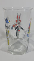 1990 Warner Bros. Looney Tunes Tweety Bird Sylvester The Cat Bugs Bunny Skiing Themed Cartoon Character 4" Tall Glass Cup TV Show Collectible