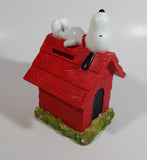 UFS United Features Syndicate Peanuts Snoopy Character Red Dog House Heavy Resin Coin Bank Cartoon Collectible