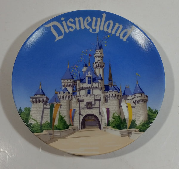 Disneyland Walt Disney World Porcelain Collector Plate 6 1/2"