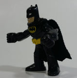 DC Comics Batman with Fabric Cape Toy 2 3/4" Tall Action Figure