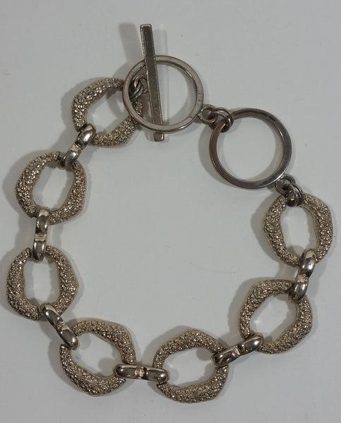 Uniquely Styled Reptile Bubble Bumps Texture Chain Link Style 6 1/2" Long White Gold Tone Bracelet