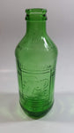 Vintage 1960s 7up "fresh up" with 7up Ca Ravigote 10 Fl oz Stubby Embossed Green Glass Beverage Bottle
