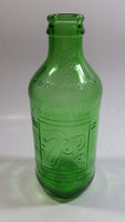 Vintage 1960s 7up "fresh up" with 7up Ca Ravigote 10 Fl oz Stubby Embossed Green Glass Beverage Bottle