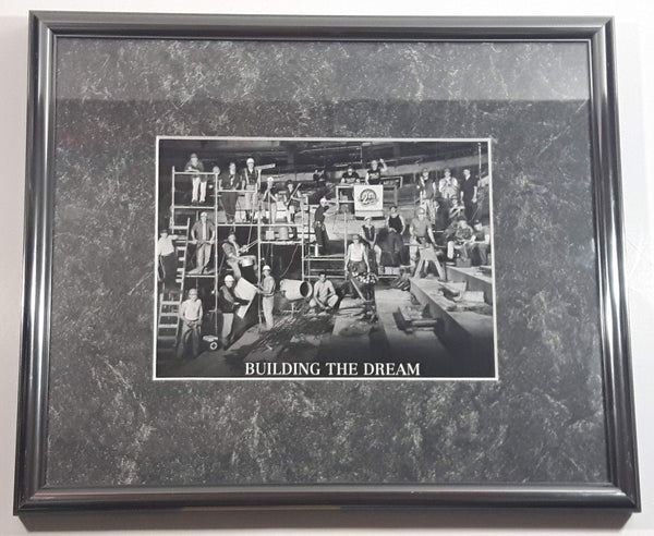 1995 NHL NHLPA Vancouver Canucks Quintology Collection Ice Hockey Team "Building A Dream" Construction Themed Print 11" x 13" Sports Collectible