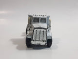 Vintage 1980s Yat Ming White Kenworth Semi Tractor Truck Die Cast Toy Car Vehicle