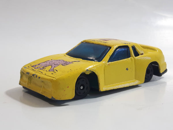 Unknown Brand E. Action "E" Elephant Yellow Die Cast Toy Car Vehicle