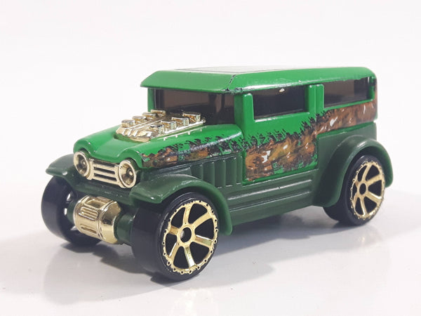 2006 MGA Marvel Spider-Man Sandman Hummer Style Green Die Cast Toy Car Vehicle