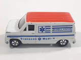 1981 ERTL The Cannonball Run Ford Van Ambulance Transcon Medi-Vac Van White and Orange Die Cast Toy Car Vehicle Made in Hong Kong