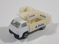 RealToy Delta Airplane Ladder Stairs Truck White Die Cast Toy Car Vehicle