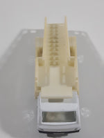 RealToy Delta Airplane Ladder Stairs Truck White Die Cast Toy Car Vehicle