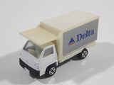 RealToy Delta Airplane Loading Scissor Lift Container Truck White Die Cast Toy Car Vehicle