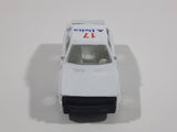Delta Airlines #17 White Die Cast Toy Car Vehicle