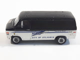 Greenlight Collectibles Hot Pursuit 1985 Chevrolet G20 Van Police City Of Sylvania, Ohio Black and White Die Cast Toy Car Vehicle Missing the lights