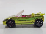 Mattel Polly Pocket Convertible Lime Yellow and Pink Plastic Body Die Cast Toy Car Vehicle L4357
