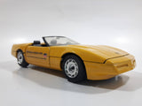 Majorette 1987 Corvette Official Pace Car 70th Indianapolis 500 1:24 Scale Yellow Die Cast Toy Car Vehicle with Opening Doors and Hood