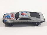 Unknown Brand #5 Silver Die Cast Toy Car Vehicle