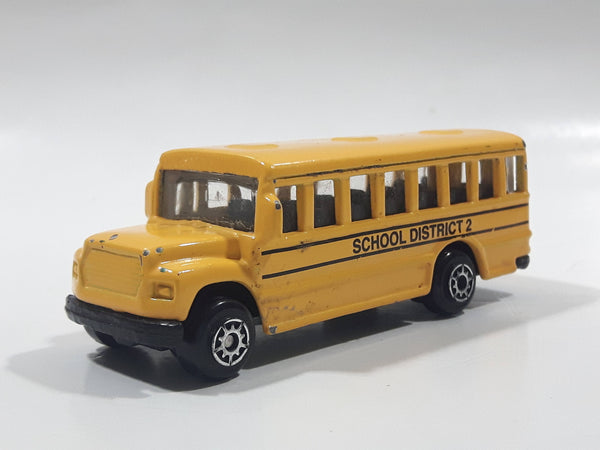 2010 Maisto Fresh Metal School District 2 School Bus Yellow Die Cast Toy Car Vehicle