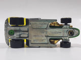 2010 Hot Wheels Insectirides Draggin' Tail Green and Chrome Gold Die Cast Toy Car Vehicle