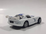 Maisto Dodge Viper GT2 White with Blue Stripes Die Cast Toy Car Vehicle