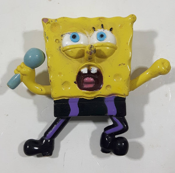 2003 SpongeBob SquarePants Singing with Microphone 1 1/2" Tall Toy Figure