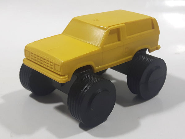 1982 Mattel Yellow Truck Plastic Toy Car Vehicle Made in Mexico