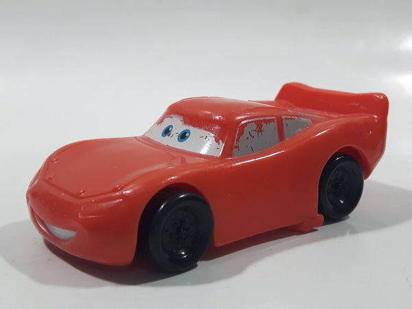 2008 Disney Pixar Cars Lightning McQueen Red Plastic Die Cast Toy Car Vehicle