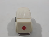 1999 Kinder Surprise Dog Ambulance Medic White Miniature Toy Car Vehicle K99 n 104