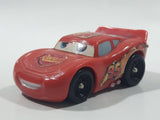 2006 Disney Pixar Cars Lightning McQueen #95 Red Plastic Die Cast Toy Car Vehicle L4104