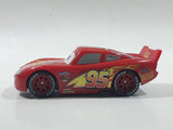 2016 Disney Pixar Cars Lightning McQueen #95 Red Plastic Die Cast Toy Car Vehicle FCV94