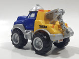 2000 Maisto Hasbro Tonka Lil Chuck & Friends Tow Truck Blue and Yellow Die Cast Toy Car Vehicle