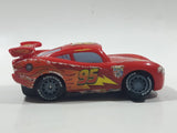 2011 Disney Pixar Lightning McQueen #95 Red Plastic Toy Car Vehicle X0616