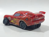 2011 Disney Pixar Lightning McQueen #95 Red Plastic Toy Car Vehicle X0616