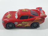 Disney Pixar Cars Lightning McQueen #95 Red Die Cast Toy Race Car Vehicle V2797