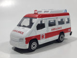 Unknown Brand DKG1 Ambulance #735 White and Red Van Die Cast Toy Car Vehicle