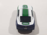 2010 Maisto Top Dog Vancovuer Canucks NHL Ice Hockey Team 2006 Chevrolet Camaro Concept White Die Cast Toy Car Vehicle 1:64 Scale with Rubber Tires