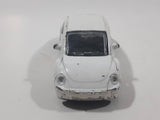 Volkswagen Beetle White Die Cast Toy Car Vehicle with Opening Doors