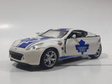Maisto Pull Back Power Racer Nissan 370Z Toronto Maple Leafs NHL Ice Hockey Team White Die Cast Toy Car Vehicle with Opening Doors