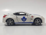 Maisto Pull Back Power Racer Nissan 370Z Toronto Maple Leafs NHL Ice Hockey Team White Die Cast Toy Car Vehicle with Opening Doors