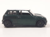 Motor Max No. 6057 2001 Mini Cooper Green with White Roof Die Cast Toy Car Vehicle Loose Interior