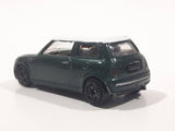 Motor Max No. 6057 2001 Mini Cooper Green with White Roof Die Cast Toy Car Vehicle Loose Interior