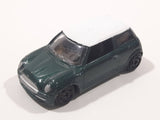 Motor Max No. 6057 2001 Mini Cooper Green with White Roof Die Cast Toy Car Vehicle Loose Interior