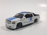 Maisto 2007 Cadillac Escalade EXT #7 White Die Cast Toy Car Vehicle Missing Rear Tires