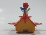 Vintage 1989 Peanuts Gang Pop Mobiles United Features Syndicate Snoopy Flying Ace Doghouse Plastic Toy McDonald's Happy Meals Not Working