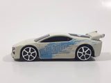 Maisto Street Speeder "Fresh Paint" White Die Cast Toy Car Vehicle